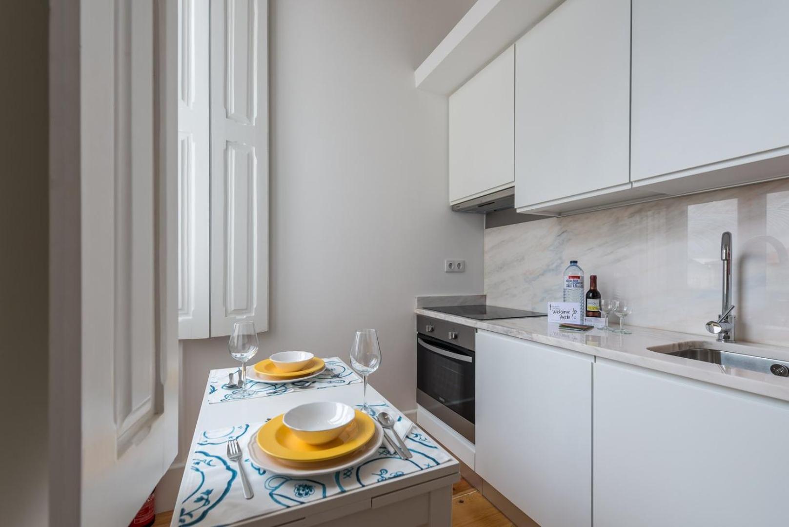 Guestready - Quaint Comfort Near Clerigos Tower Porto Eksteriør billede