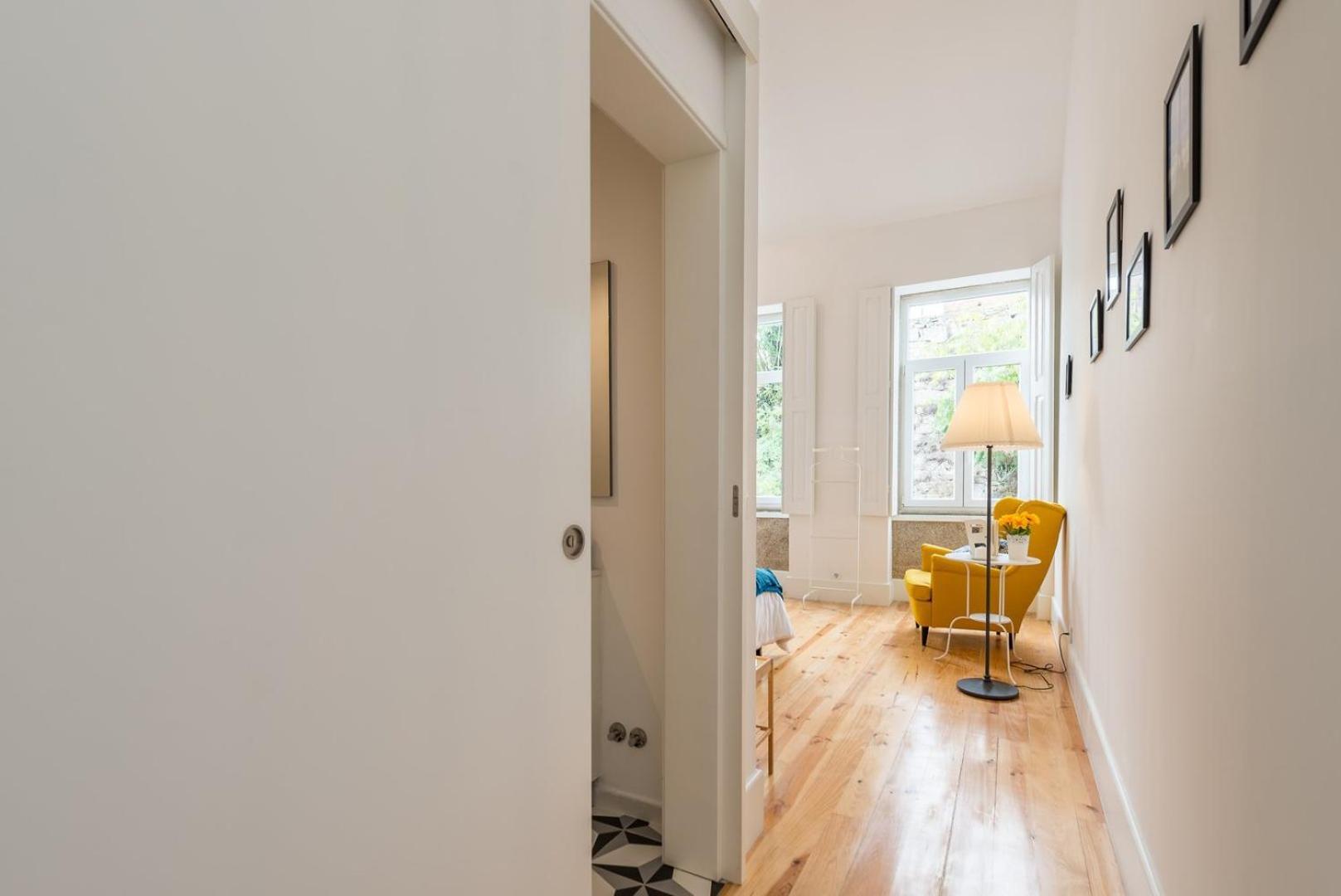 Guestready - Quaint Comfort Near Clerigos Tower Porto Eksteriør billede